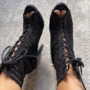 Elegant Black Lace-Up Women's Heels